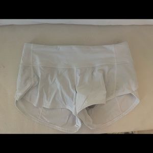 Lululemon speed up short 2.5” size 4